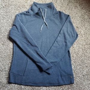 Womens Medium Kuhl sweatshirt